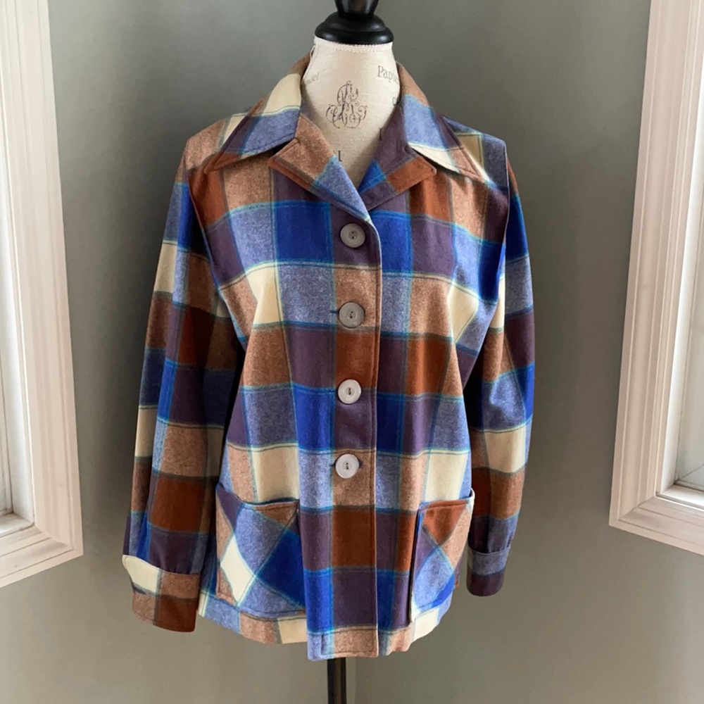 Vintage Plaid Button-Up Jacket in Blue, Brown, Cream